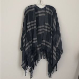 Siizu gray plaid shawl